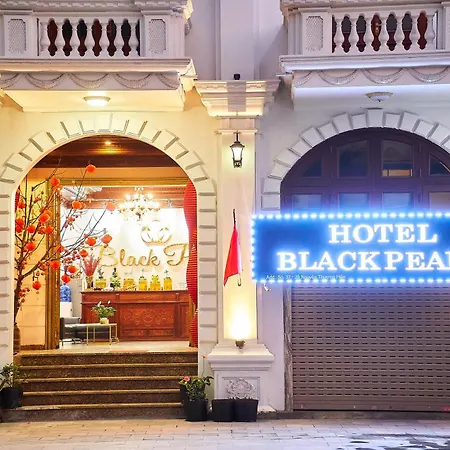 Black Pearl Hotel