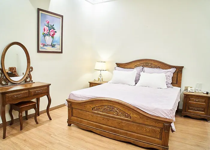 Black Pearl Hotel Ha Long